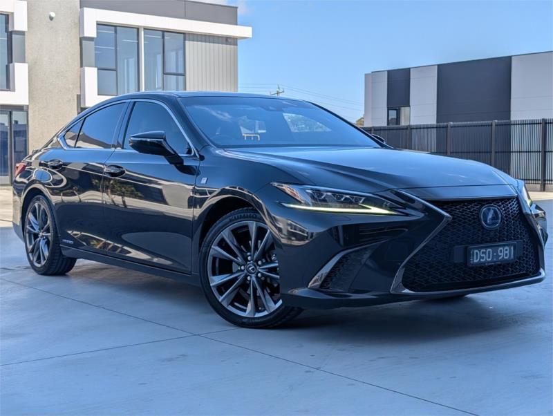 2020 Lexus ES Sedan ES300h F Sport AXZH10R