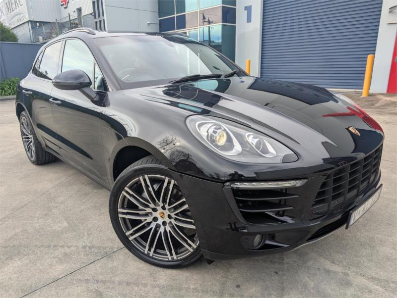 2015 Porsche Macan Wagon S 95B MY16